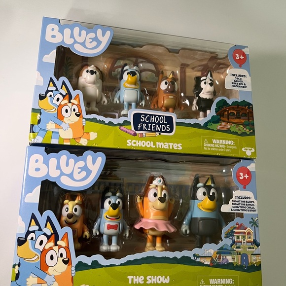 School Friends Figure Set - Multicolor - Picture 3 of 3